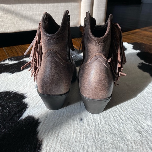 ARIAT booties with tassels - Picture 8 of 9